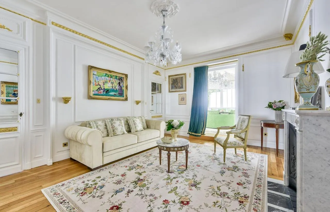 Luxury House In Paris Villa 0*,